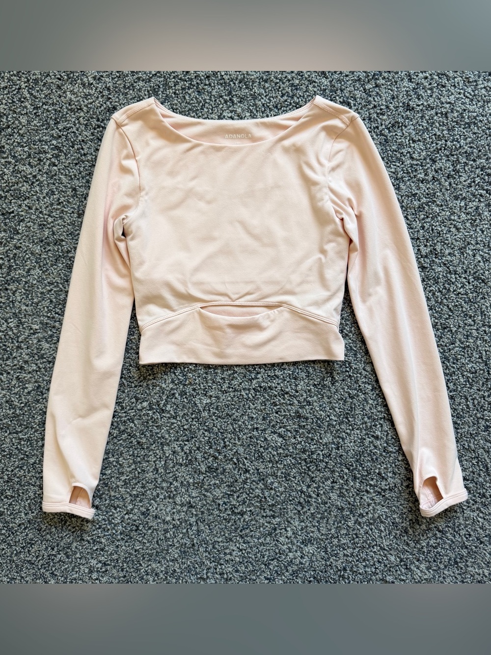 Adanola Ballet Style Long Sleeve Keyhole Crop Top Shirt Built in Bra Light Pink